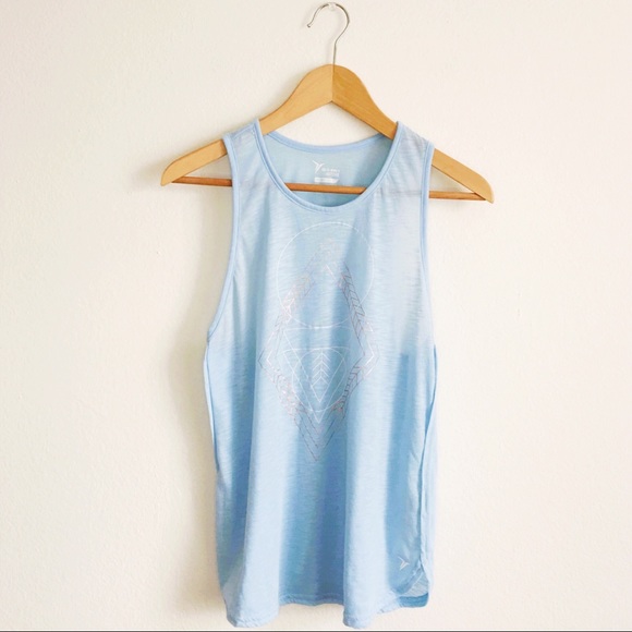Old Navy Tops - Old navy gym tee